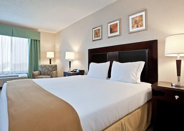 Holiday Inn Express Hotel & Suites Erie An Ihg Hotel