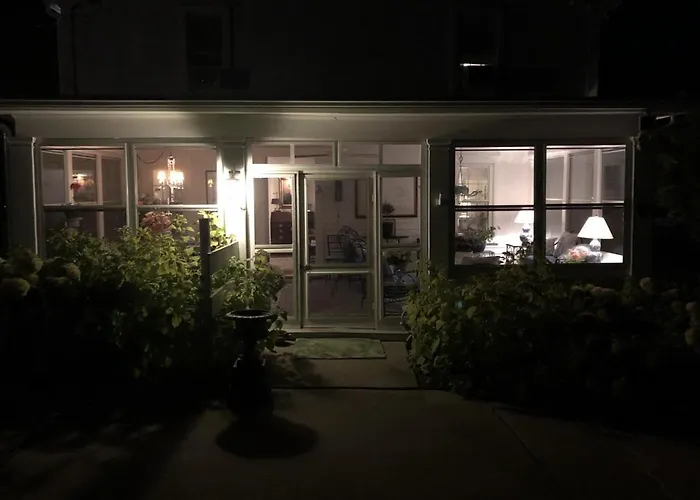 Silvershell Inn