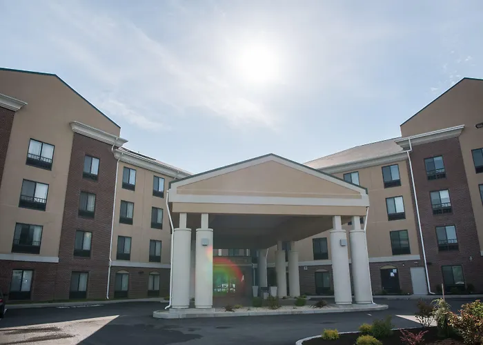 Holiday Inn Express Hotel & Suites Erie An Ihg Hotel