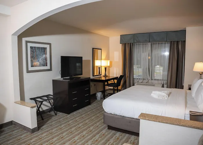Wyndham Garden Erie